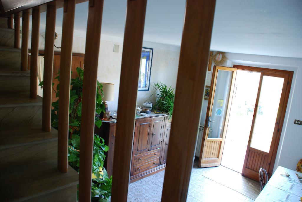 Bed And Breakfast Il Girasole Lamporecchio Exterior photo